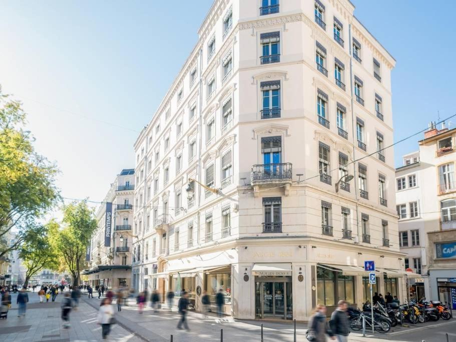 Spacious In The Heart Of Lyon Ail Exterior foto